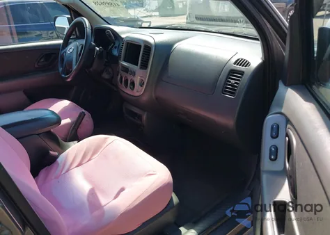 2003 Ford Escape Xlt из США, поврежденный, VIN 1FMCU93183KD07494